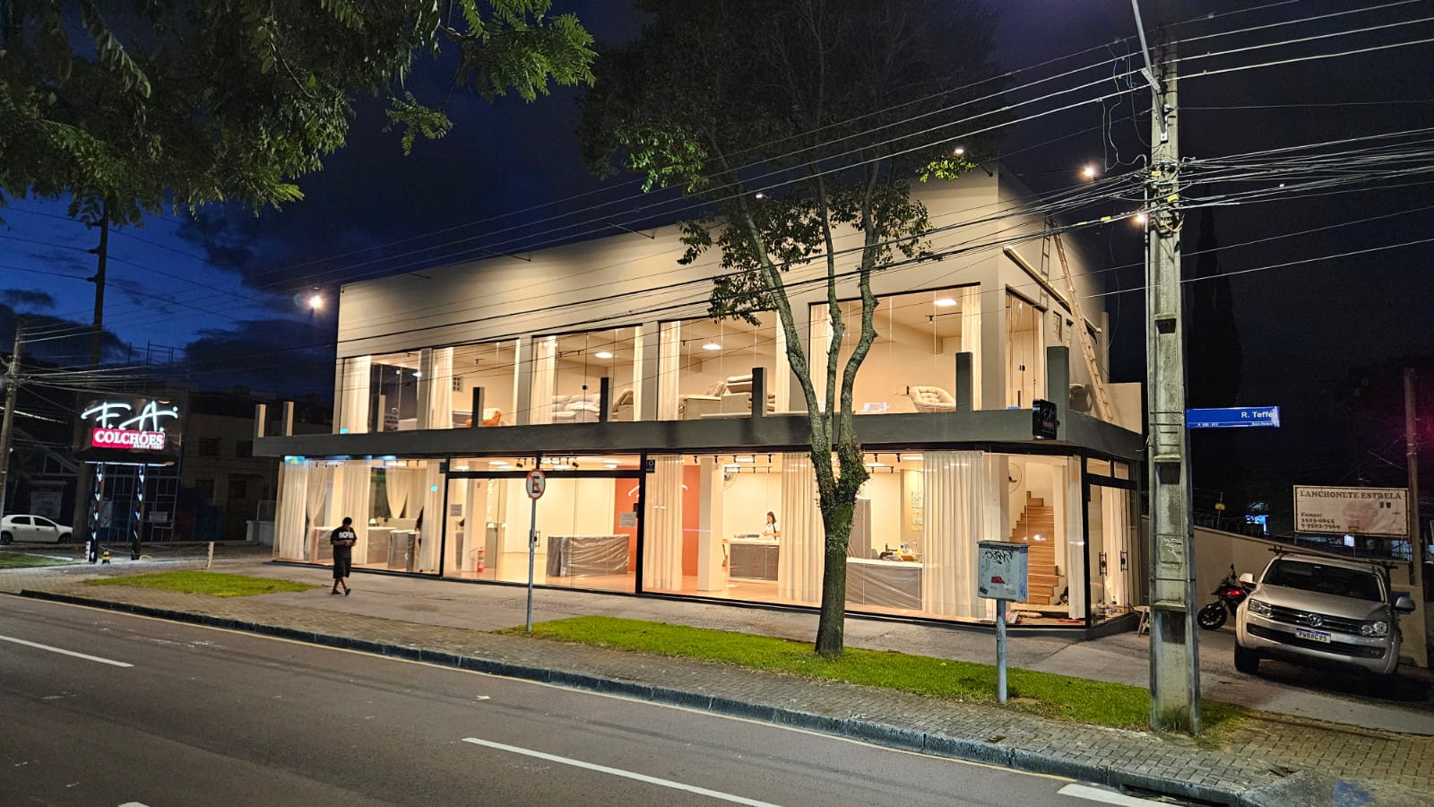 Store Image